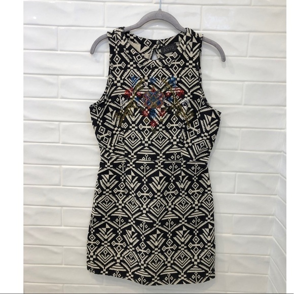 Astr Tribal Print Body-Con Dress - Picture 1 of 9
